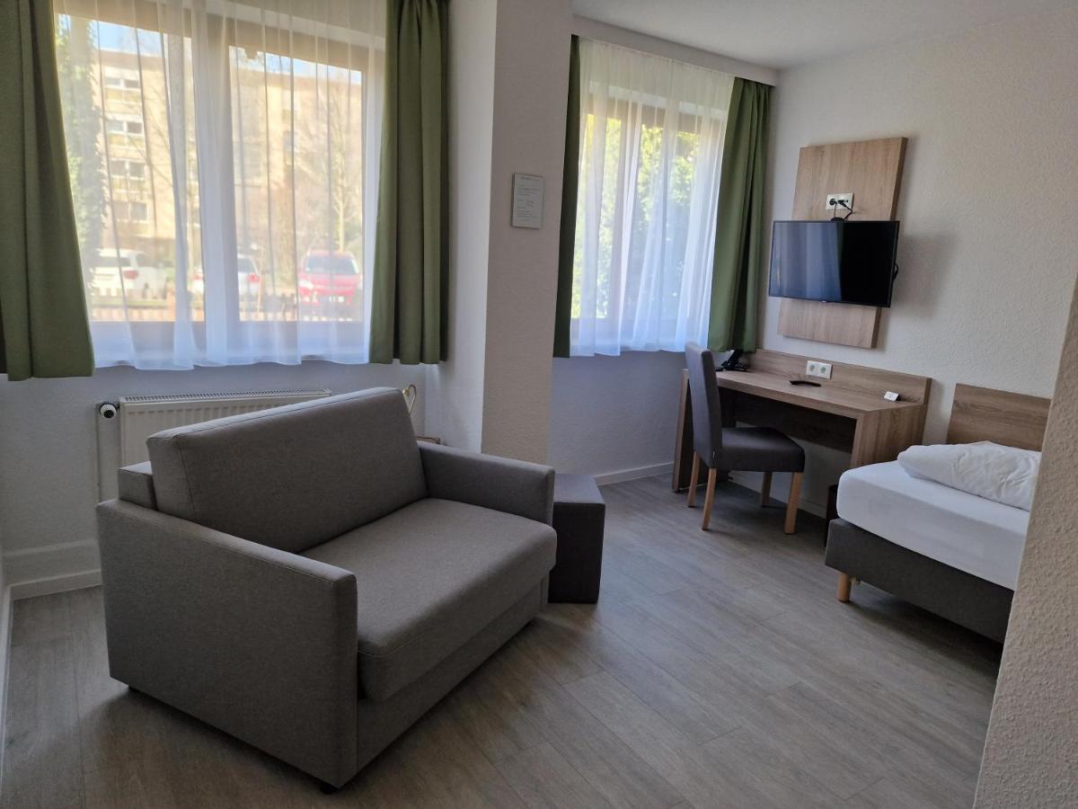Hotel Ladage Francoforte sul Meno Esterno foto
